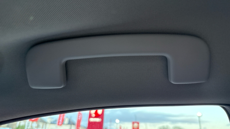 Nissan Qashqai 1.3 DiG-T MH 158 N-Connecta 5dr Petrol Hatchback